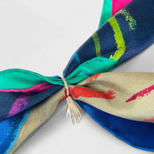 Cargar imagen en el visor de la galería, Colgante Olivia Silver