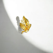 Cargar imagen en el visor de la galería, Broche Vintage Rameau