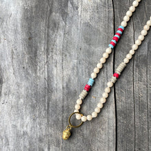 Cargar imagen en el visor de la galería, Colgante Acorn