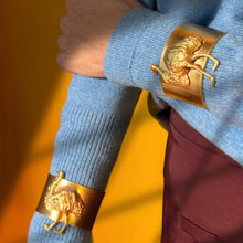 Cargar imagen en el visor de la galería, Esclava Camelus