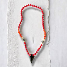 Cargar imagen en el visor de la galería, Collar Sagitta
