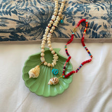 Cargar imagen en el visor de la galería, Colgante Broche Cervo