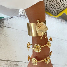 Cargar imagen en el visor de la galería, Esclava Camelus