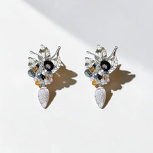 Cargar imagen en el visor de la galería, Aros Windsor Silver Ice -Par-
