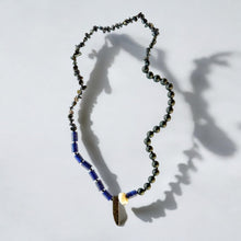 Cargar imagen en el visor de la galería, Collar Blue Moon

