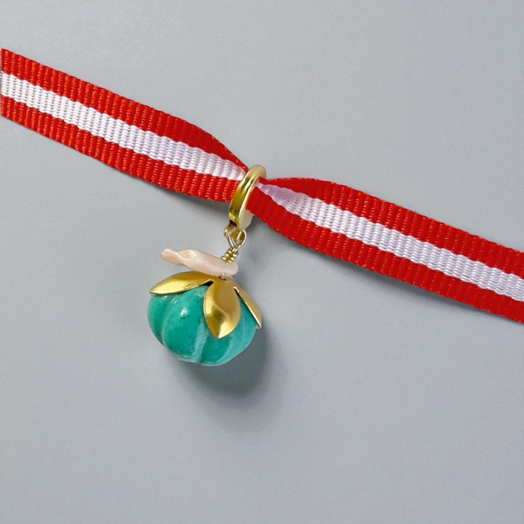 Colgante con Broche Hulú