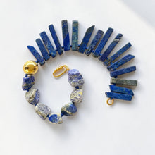 Cargar imagen en el visor de la galería, Collar Aquila Lapizlazuli
