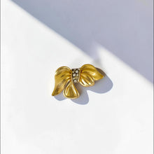 Cargar imagen en el visor de la galería, Broche Vintage Noué
