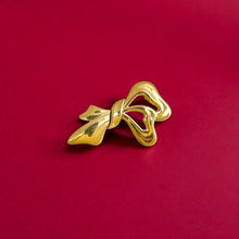Cargar imagen en el visor de la galería, Broche Vintage Cléa
