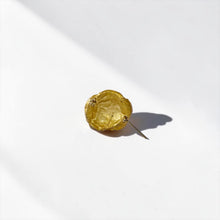 Cargar imagen en el visor de la galería, Broche Vintage Bouton
