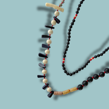 Cargar imagen en el visor de la galería, Collar Leya Black
